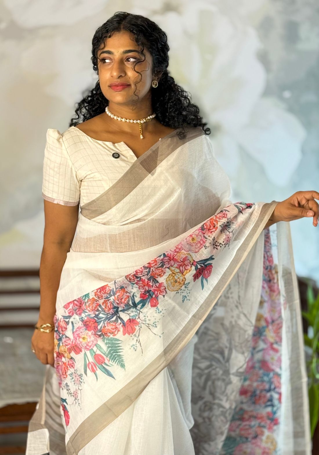 Semi Linen floral Saree