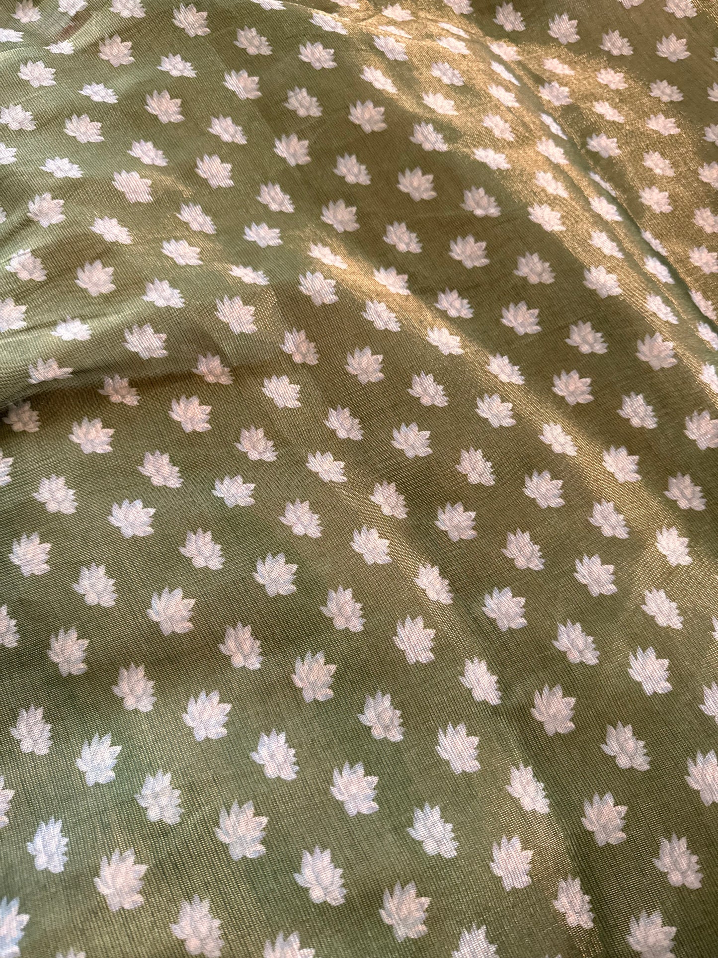 Tissue Semi linen saree