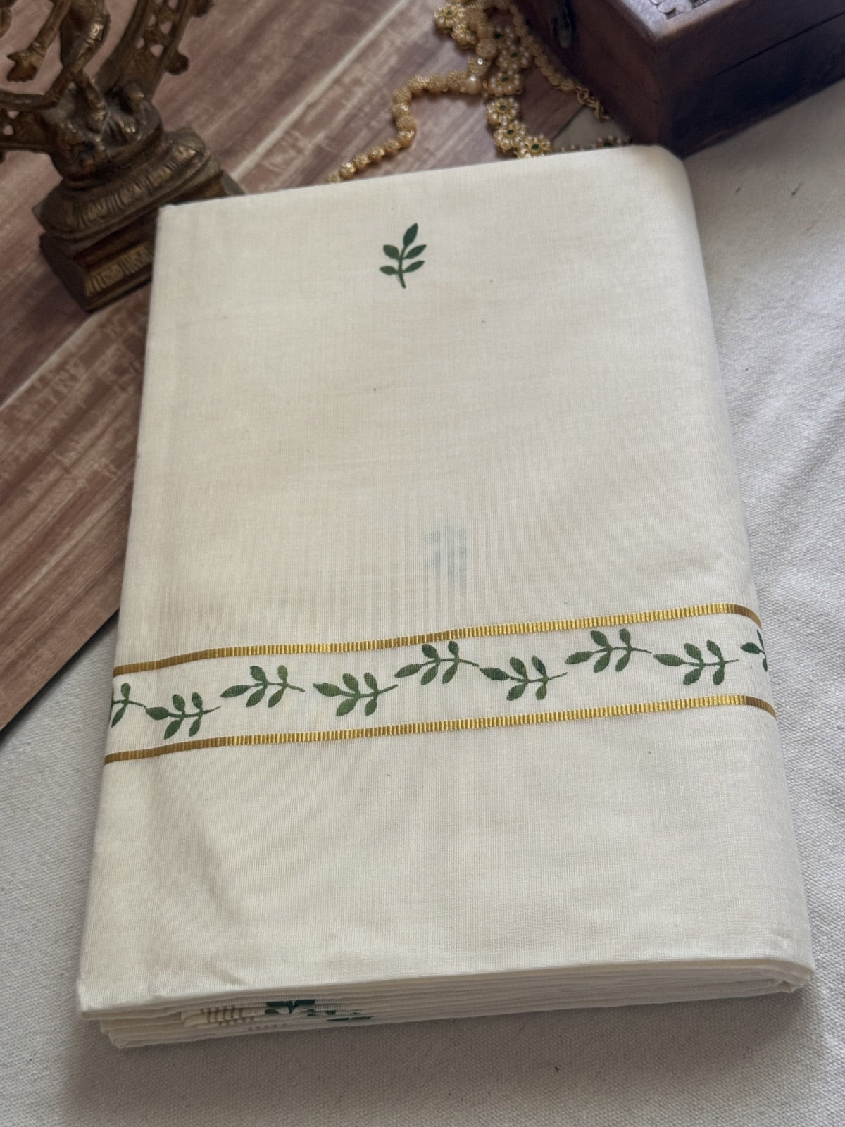 Hand loom Kerala Cotton saree