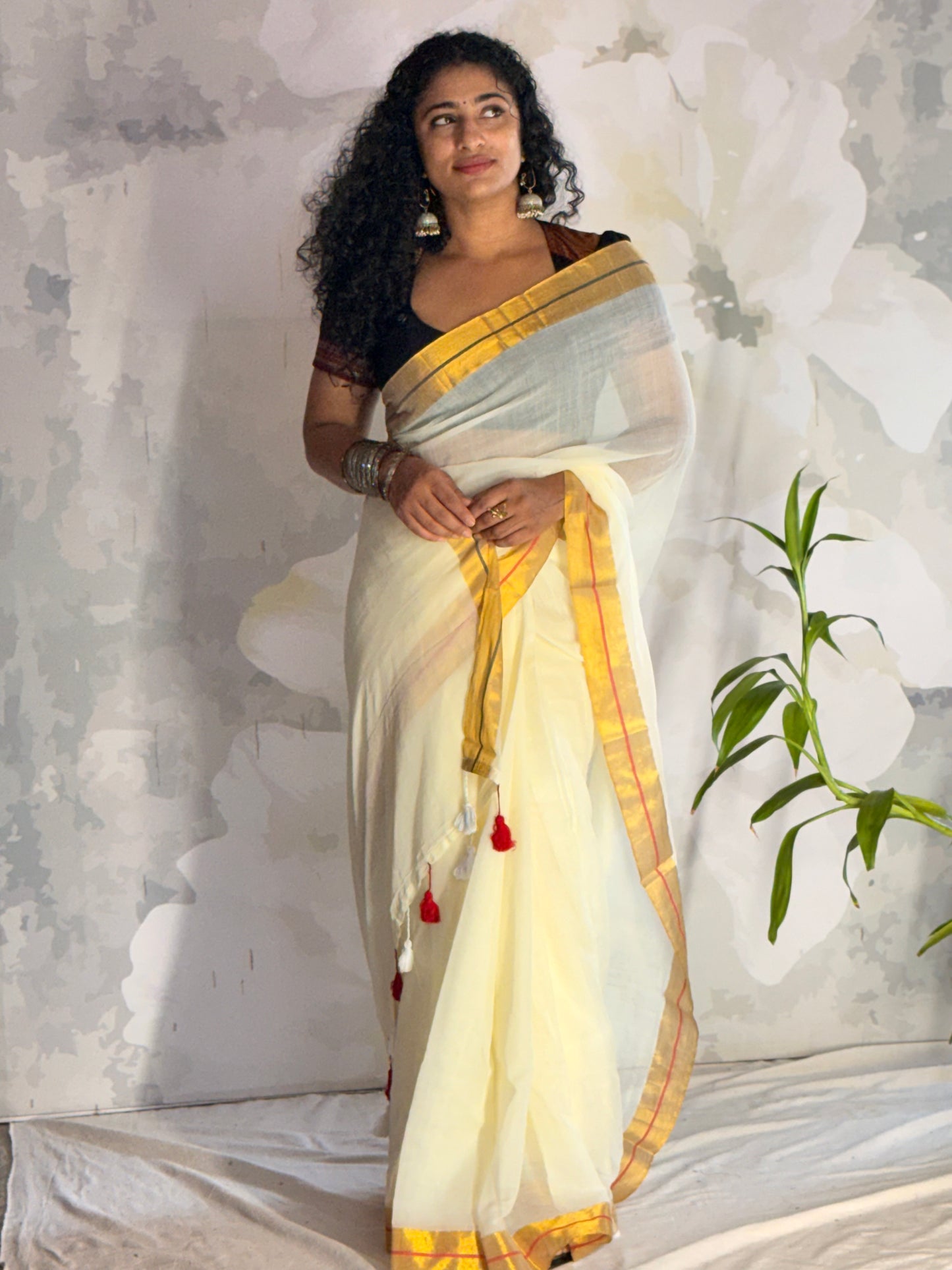 Mul Mul saree