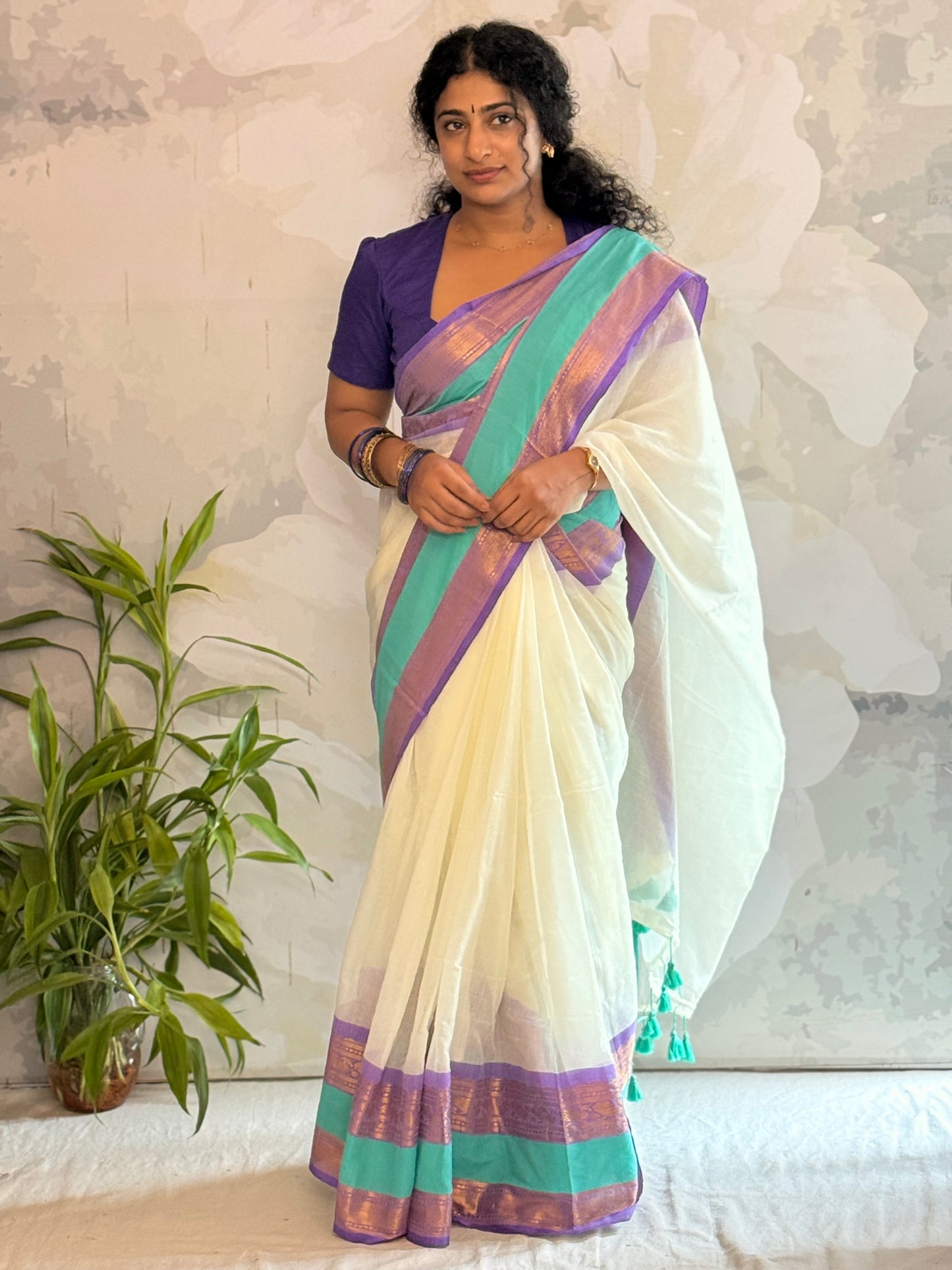 Mul Mul saree