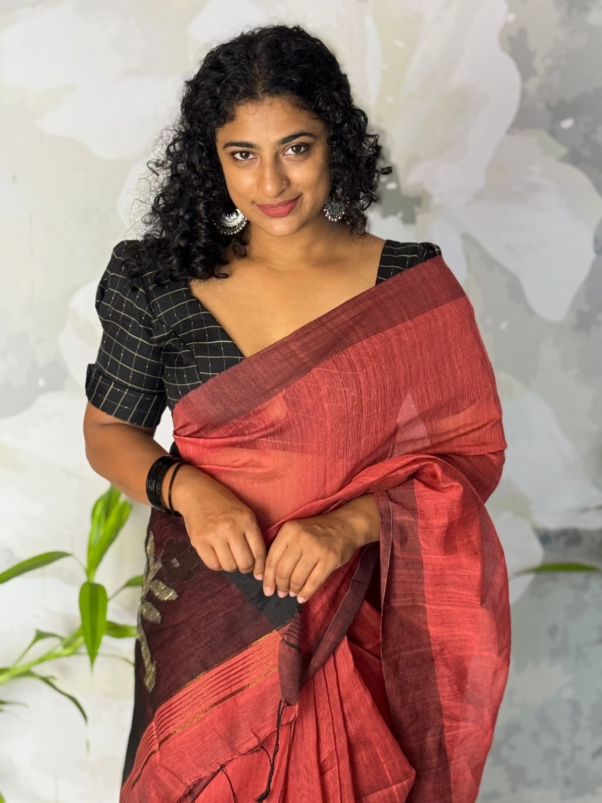 Silky Linen Saree