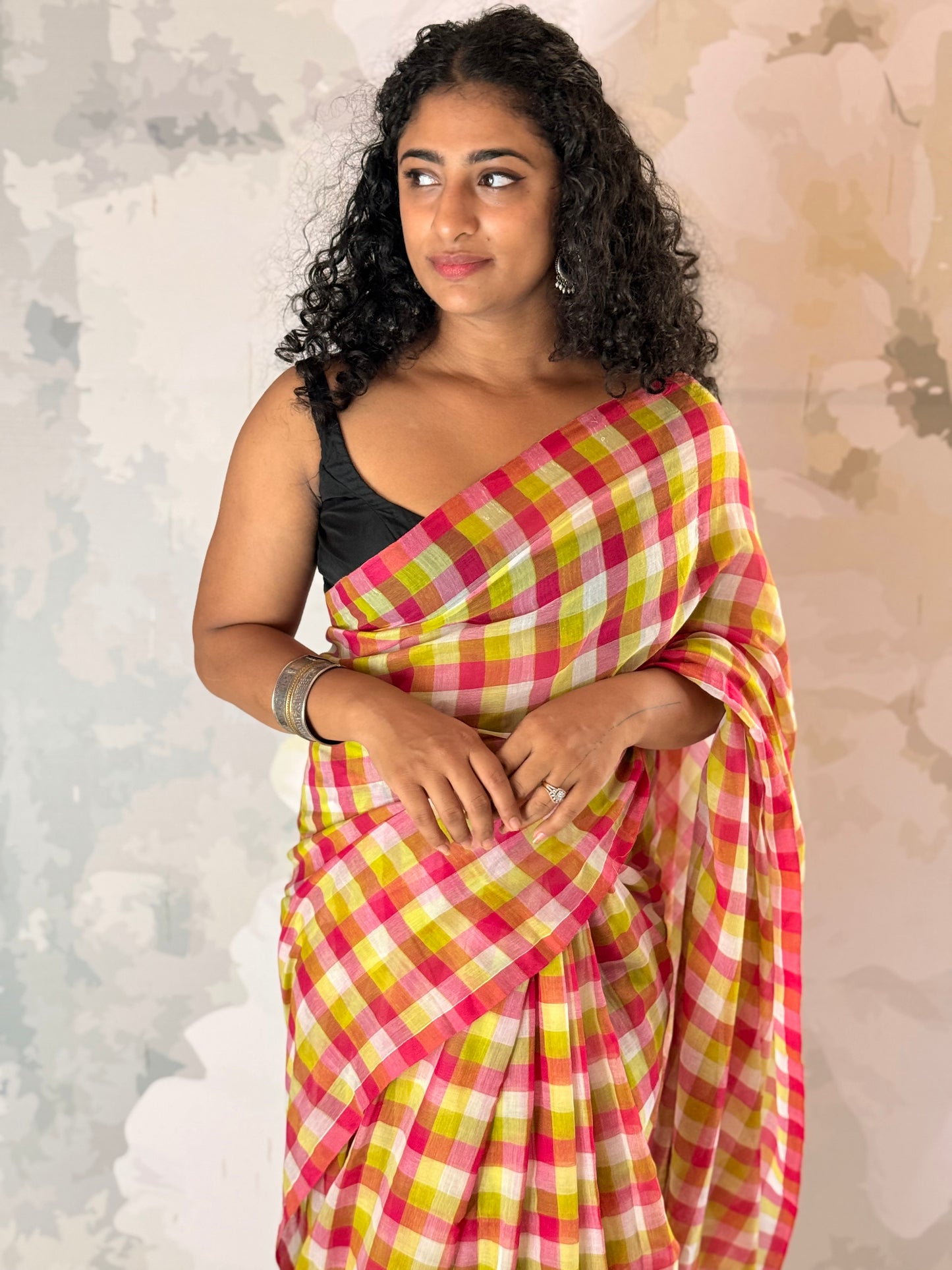 Check Mul Mul Saree