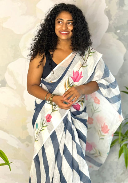 Stripe Painted Saree Look