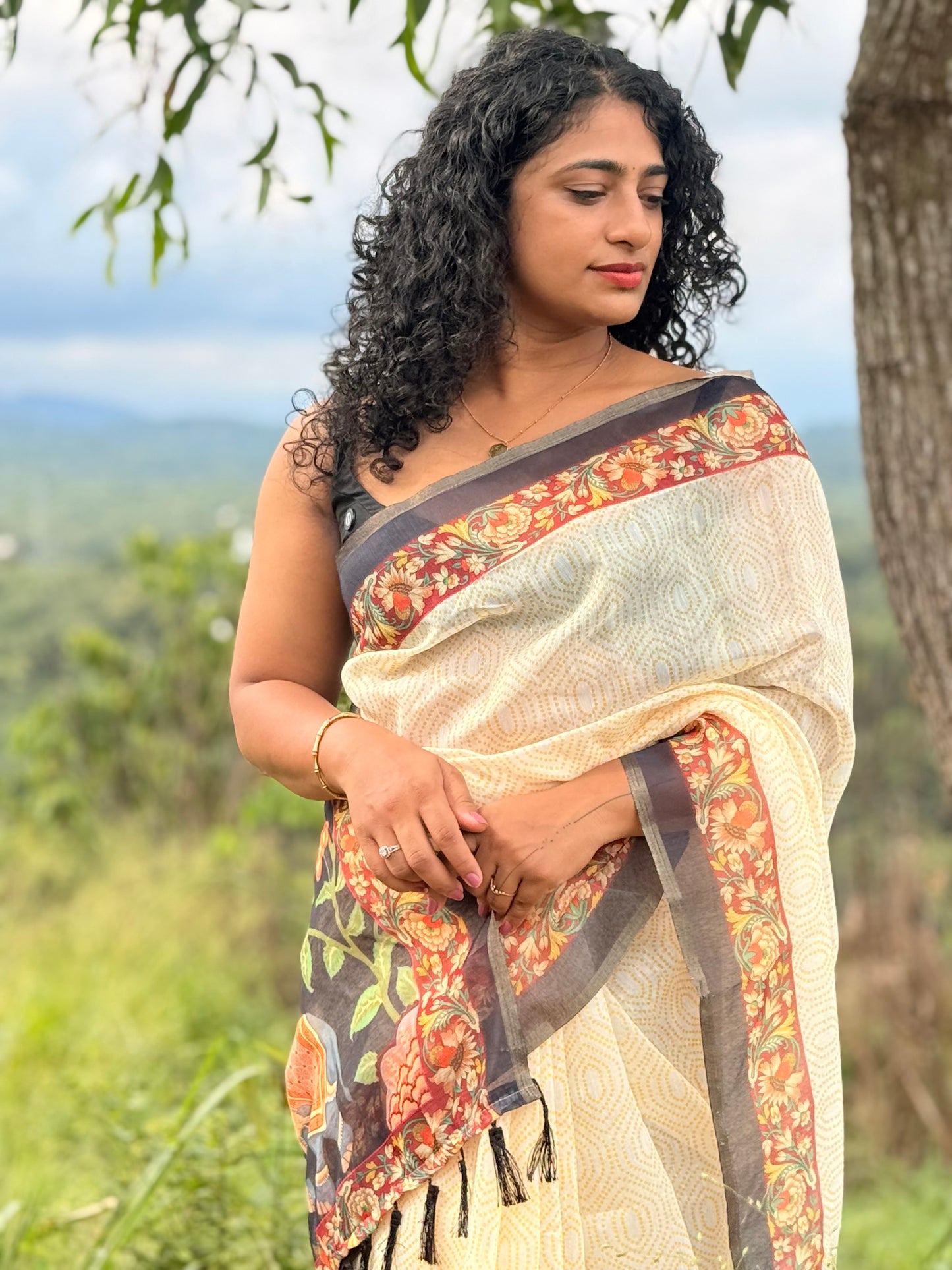 Semi linen saree