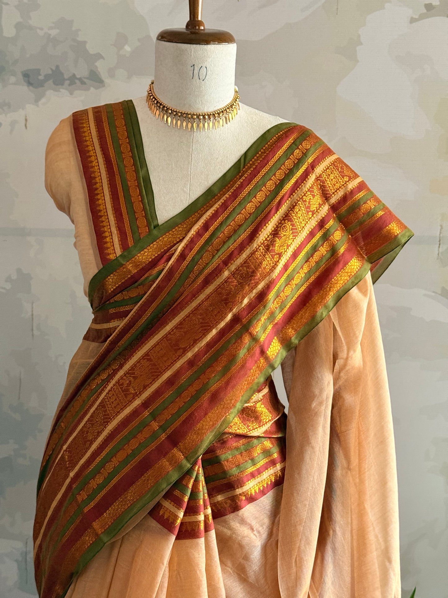 Mul Mul saree