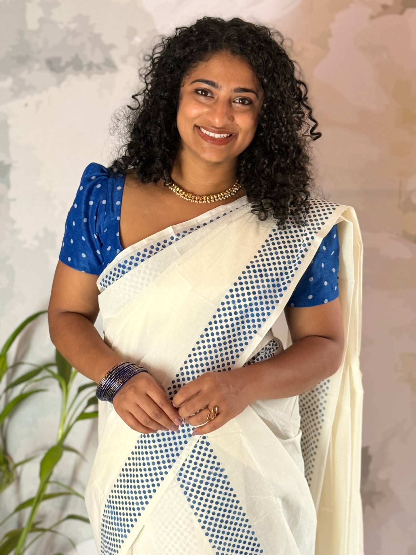 Set Mundu
