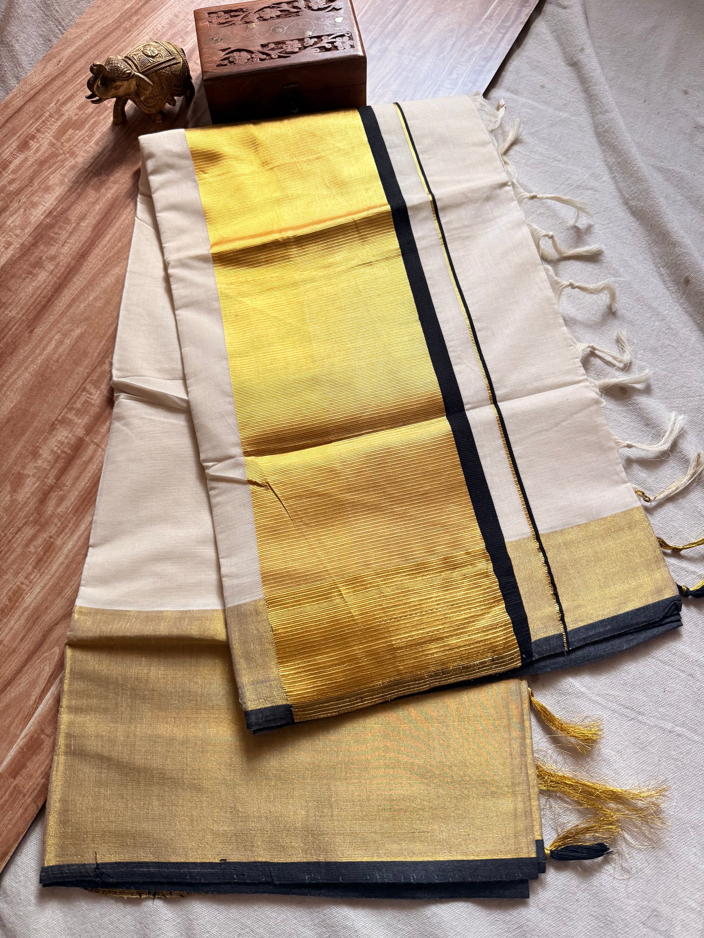 Handloom kerala Cotton saree