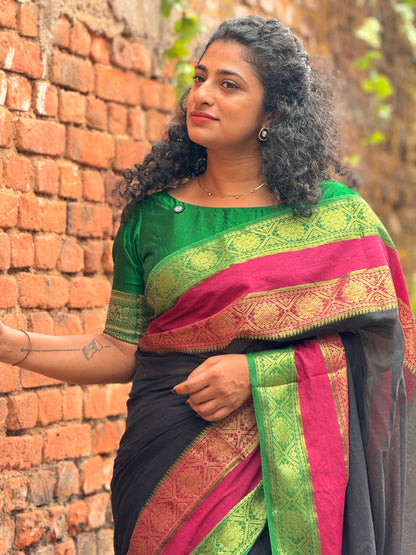 Mul Mul Kanchi Border saree
