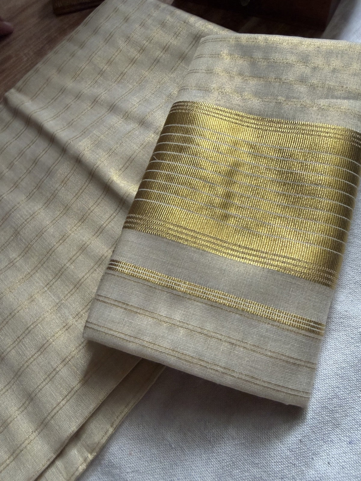 Tissue Set Mundu