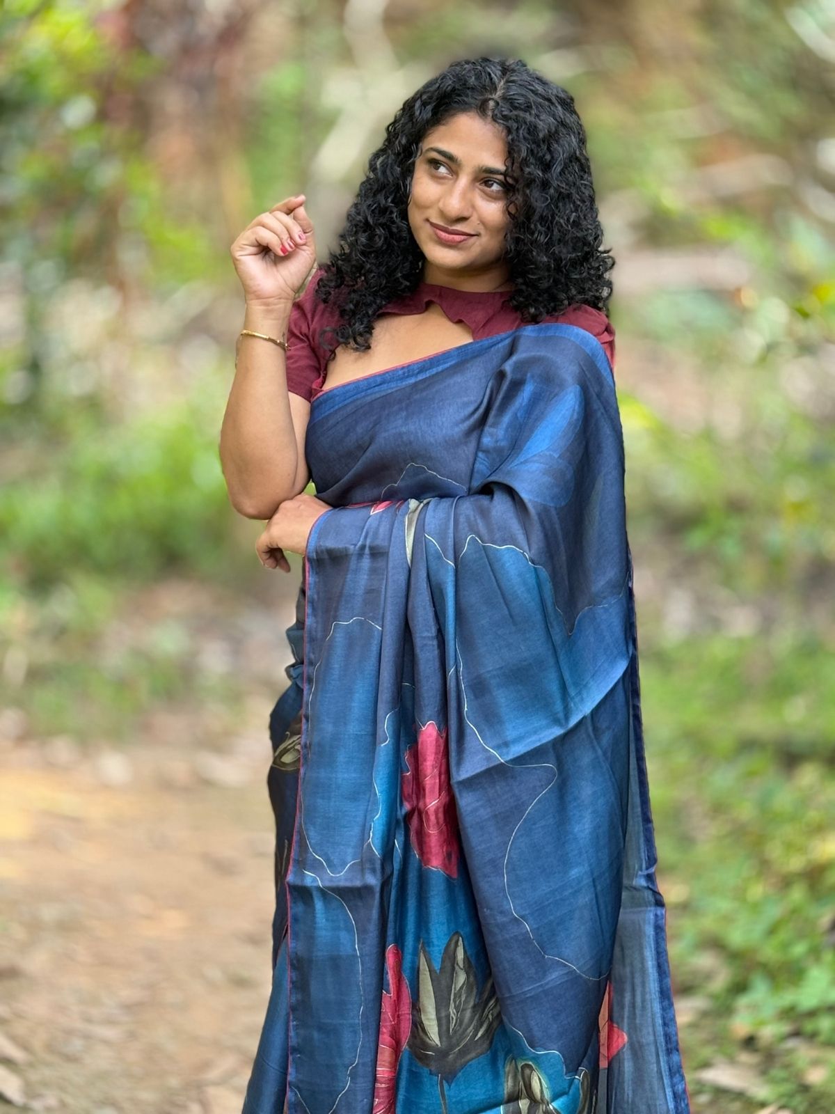 Dola Silk Floral Saree