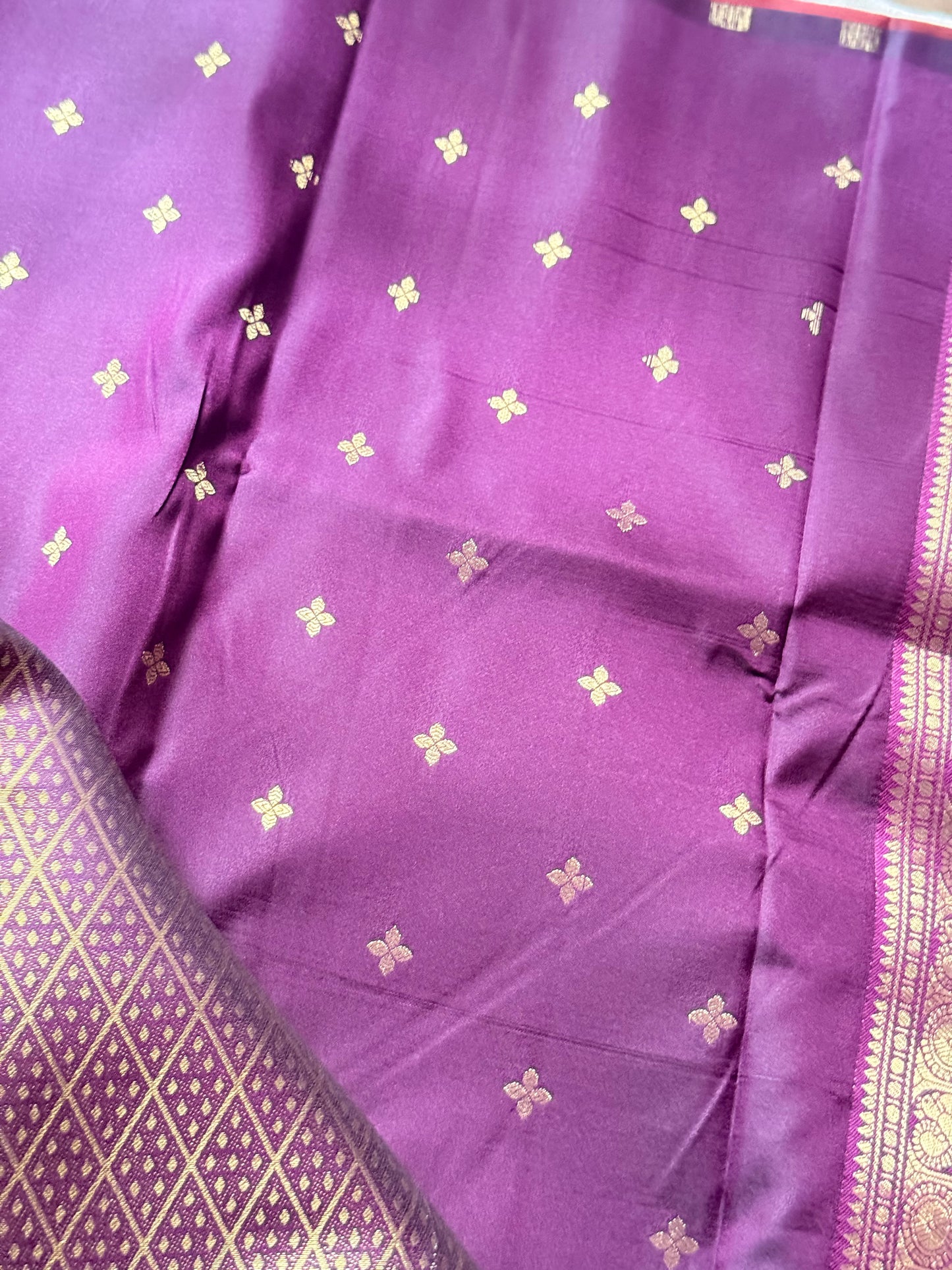 Fluted Zari Semi Silk Saree