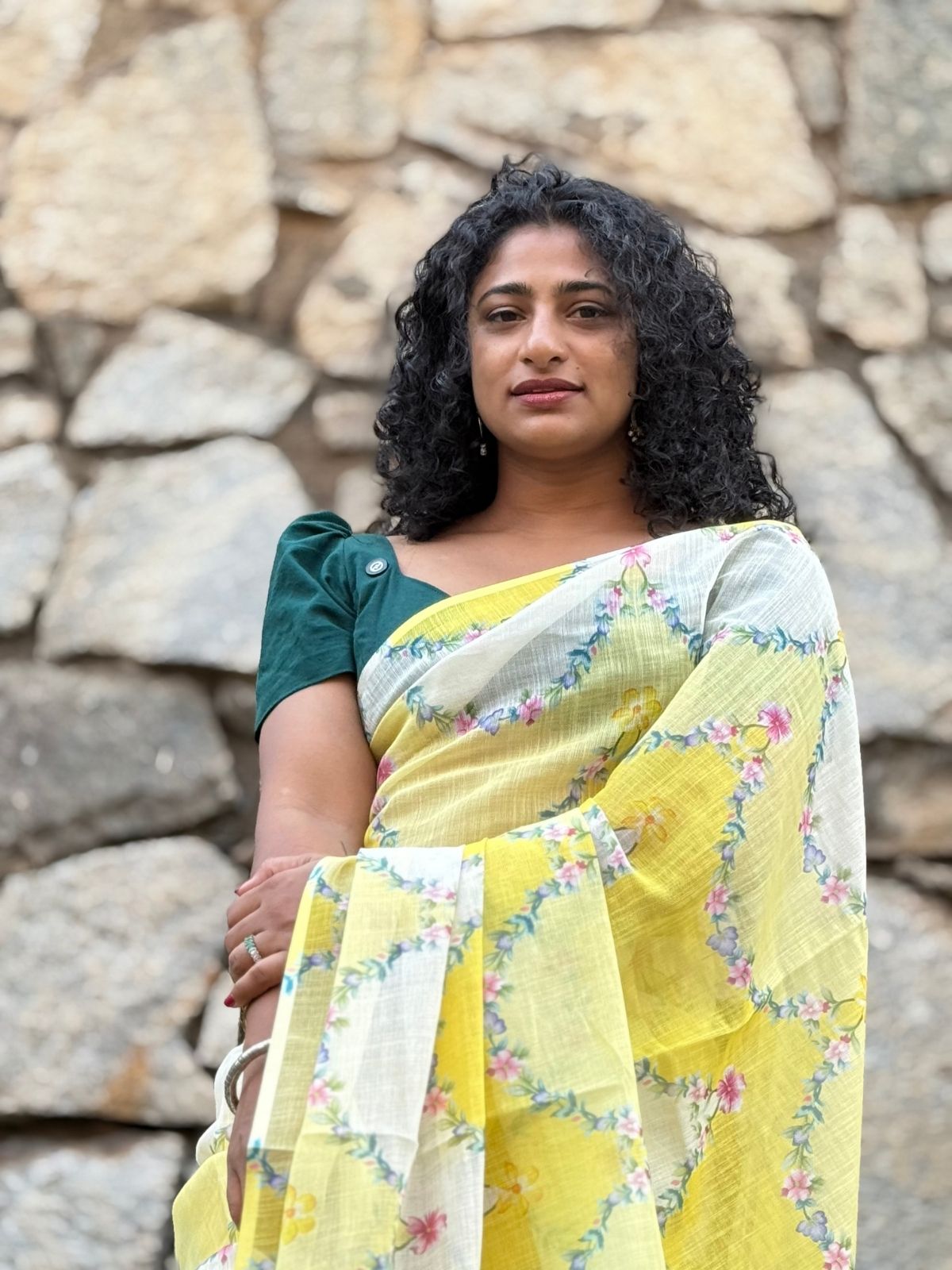 String semi linen saree