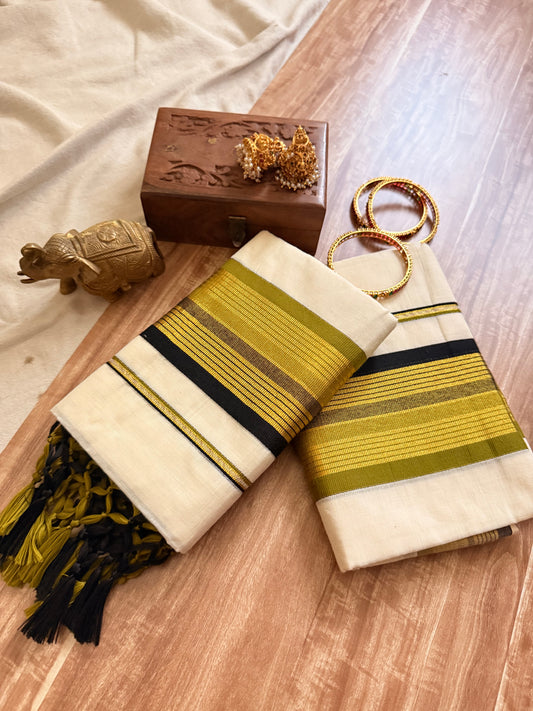 Set Mundu Kara and Kasavu