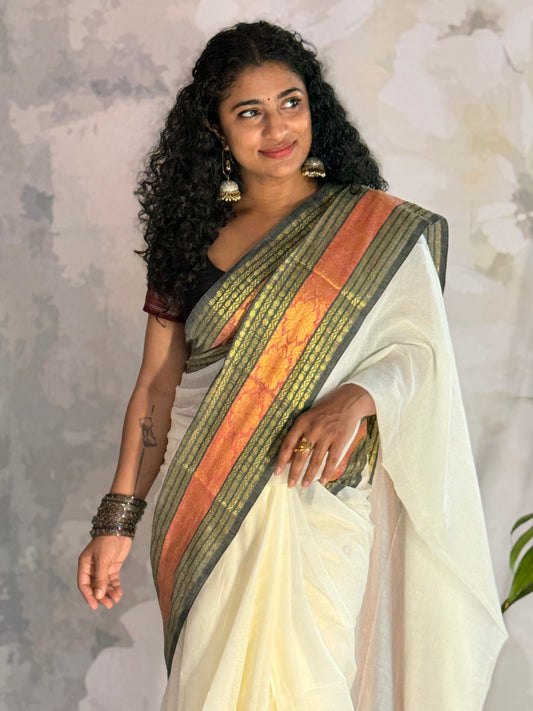 Mul Mul saree