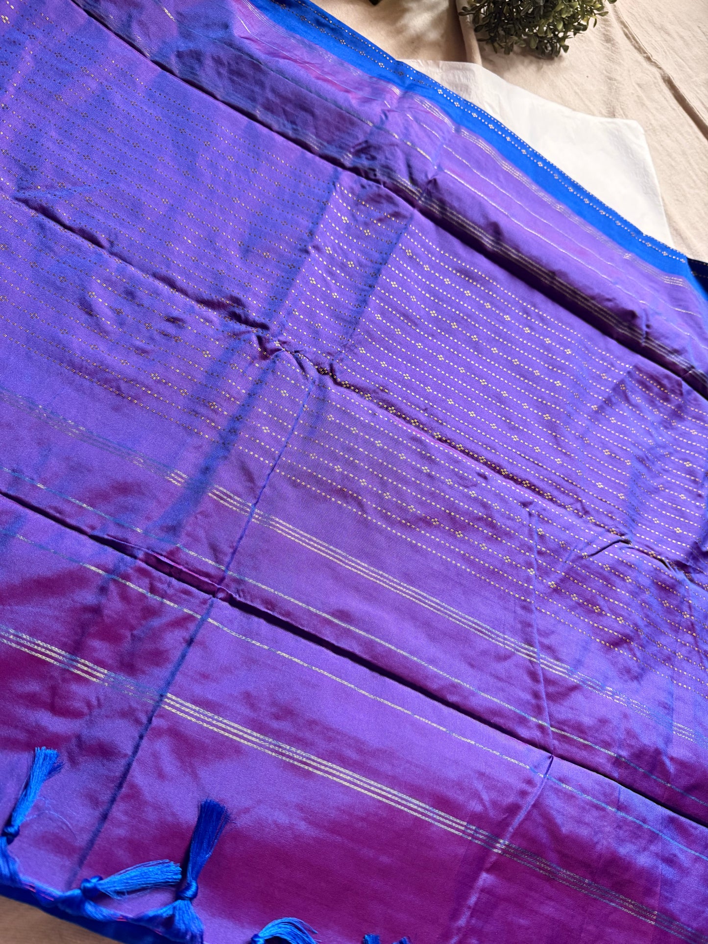 Semi Silk Contrast Border