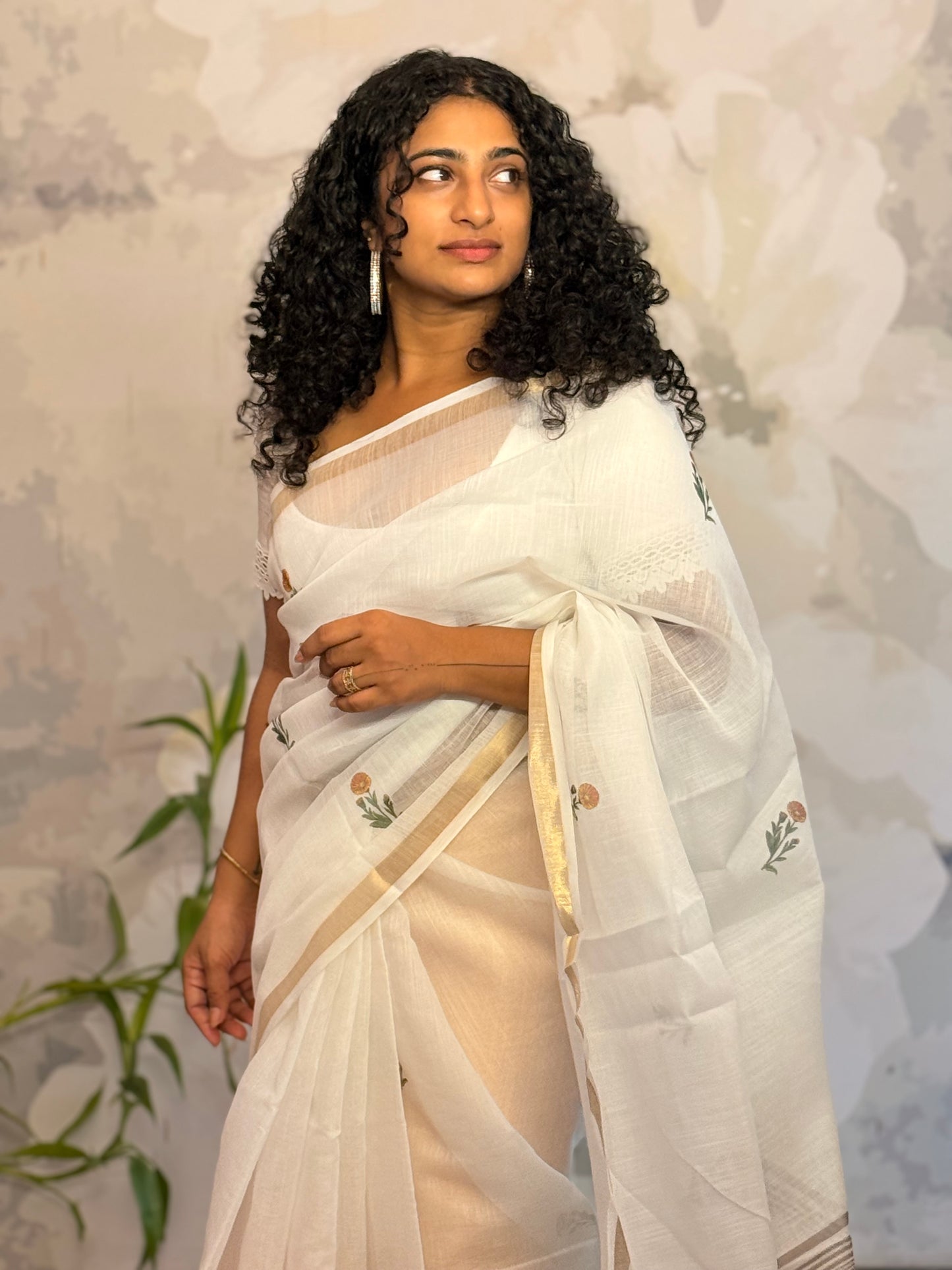Shaded semi linen saree
